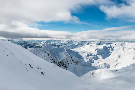 Ski touring for beginners in Beaufortain, French Alps