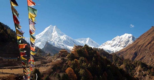 Manaslu Tsum Valley Trek in Nepal (21 days)