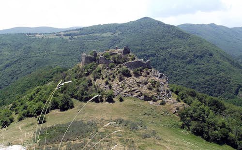 Rock climbing day in Cetatea Liteni (Liteni Fortress), near Cluj Napoca