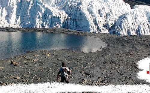 Pastoruri Glacier, 1-day trekking tour in the Cordillera Blanca