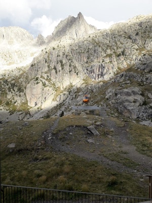 Rock climbing in the Tena Valley, Spanish Pyrenees (2 days)