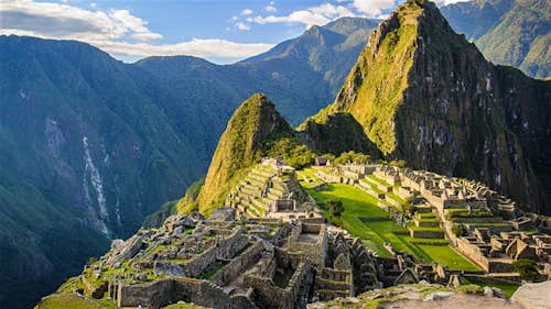 Inca trail, Machu Picchu, with an official operator in 2 days