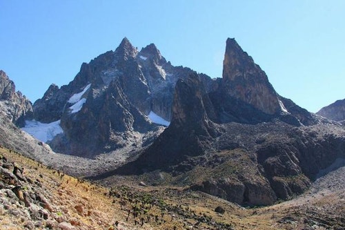 Climbing Mount Kenya via the Sirimon-Chogoria route, 6 days