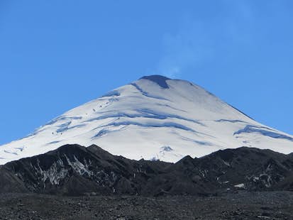 Climb to the top of the Villarrica volcano in Chile, Day trip near Pucón