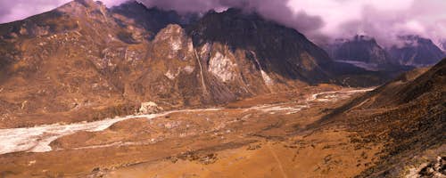 21-day Gangkar Puensum high altitude trek in Bhutan