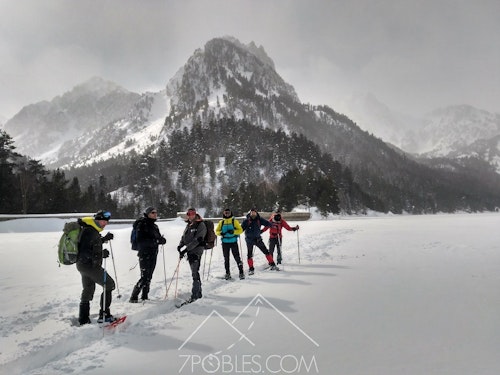 2-Day Snowshoeing Trip in Aigüestortes i Estany de Sant Maurici National Park, Catalunya