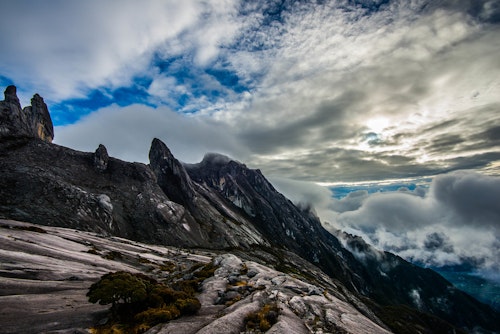 Mount Kinabalu summit & “Walk the Torq” via ferrata, 2 days, 1 night