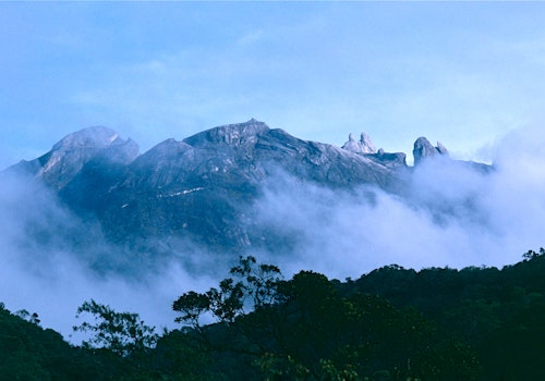 Mount Kinabalu in 3 days, 2 nights: Hike to the summit and visit the Poring Hot Spring in Sabah