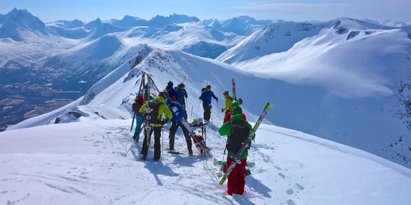 Ski mountaineering in the Romsdalen Valley