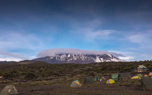 Climb Kilimanjaro via the Lemosho route in 7 days