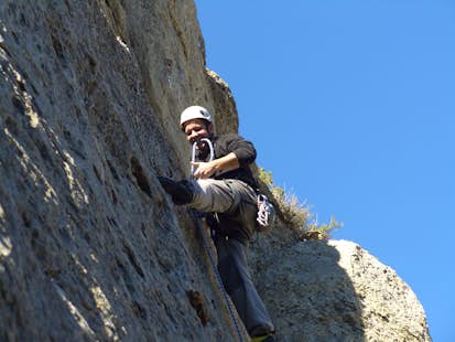 Sport climbing courses in the Pyrenees: Etxauri, Montserrat, Siurana, Rodellar, Quiros (1-2 days)