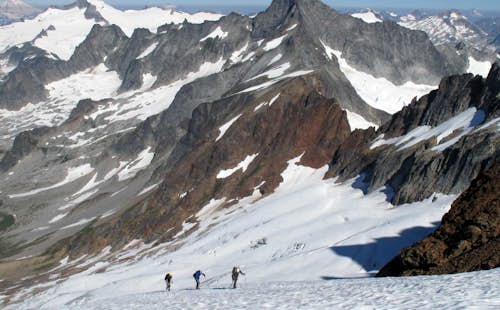 Alpine climbing in Boston Basin in the North Cascades National Park: Mount Buckner, 3 days