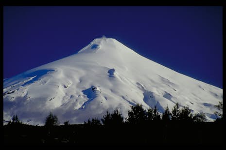 12-day freeride skiing tour of the volcanoes in Patagonia, Chile (near Pucón)