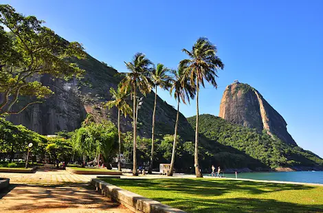 Running tour of Rio de Janeiro and visit to Sugarloaf Mountain