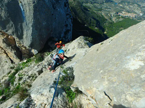 Escalada en roca en las crestas de la Comunidad Valenciana, España: Cresta de Bernia, Cresta del Benicadell