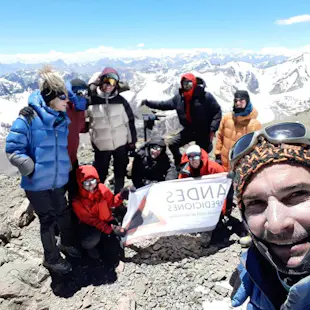 Cerro El Plata (5,698m), 10-day Expedition with acclimatization in the Andes, near Mendoza