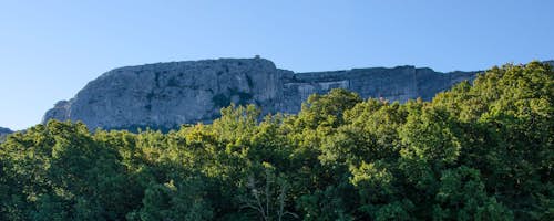 Rock climbing tour in Sainte Baume, Var (1+ day)