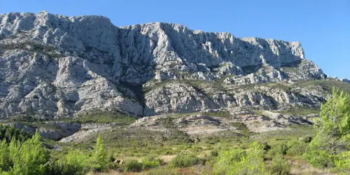 1+ jour d'escalade à Sainte Victoire, Provence