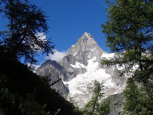 Tour du Mont Blanc Sud, 6-day Hike in the Alps from Les Houches to Val Ferret