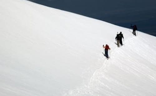 2-day Sierra Nevada ski touring adventure and Mulhacén ascent
