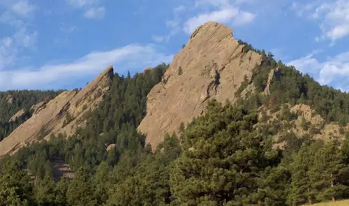 Summit hikes in the Flatirons near Boulder, CO – Green Mountain, Bear Peak and others
