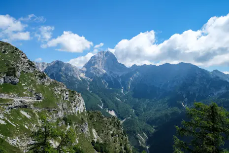 Trekking in Val Zemola and Val Cimoliana, 6 days with accommodation in mountain huts in northern Italy