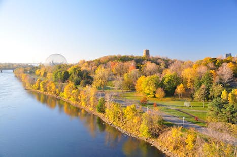 Outdoor rock climbing for beginners in Montreal at Parc Jean-Drapeau (Half-day)