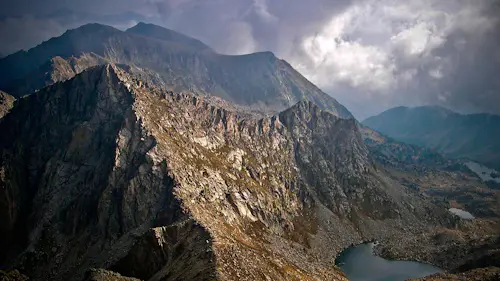 Circular traverse to Peguera peak (2,983 m)