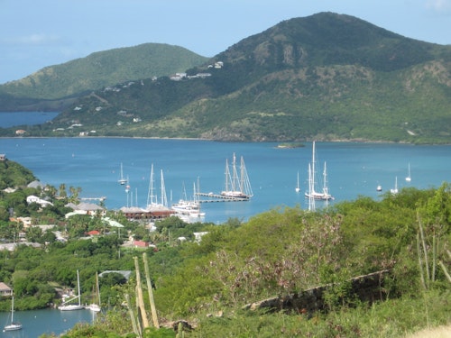 Signal Hill, Half-day hike with 360° views of Antigua in the Caribbean