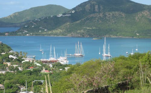 Signal Hill, Half-day hike with 360° views of Antigua in the Caribbean