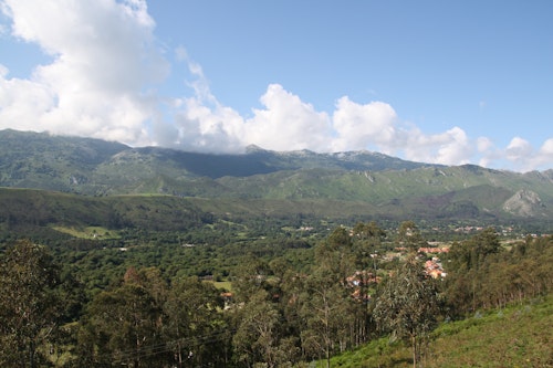 “Ruta de los últimos bandoleros”, Half-day hike in the Sierra de Cuera from Alto de la Tornería
