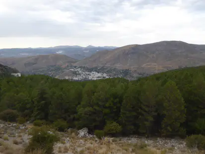 Excursiones personalizadas de trekking en Sierra Nevada, desde Güéjar Sierra, España