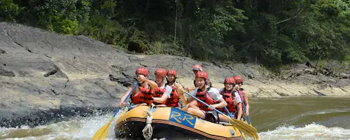 Whitewater rafting on the Tully River (Tully Gorge National Park), Day trip from Cairns