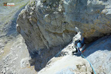 Rock climbing day on the “Palacio de Invierno” route in the Picos de Europa