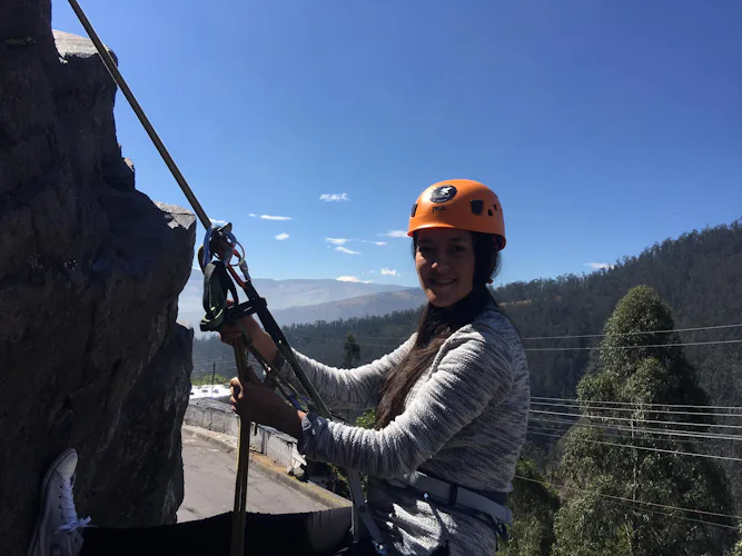Outdoor rock climbing course for beginners near Quito, Ecuador 3