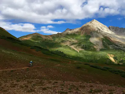Single track mountain biking in Crested Butte with a local guide