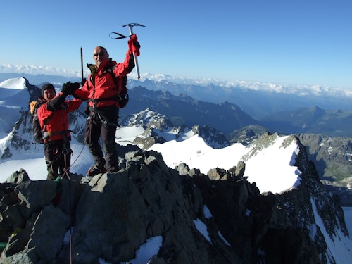 Piz Bernina, 2-day Summit with overnight at the Marco e Rosa Hut, from Diavolezza