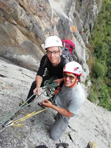 3-day Multi-pitch rock climbing course in Suesca, near Bogotá