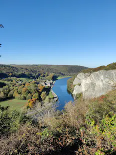 Day hike to the Rochers de Freyr and along the Meuse, near Dinant