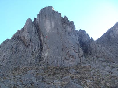 Rock climbing on the Towers of Simiatug in Bolívar, from Quito