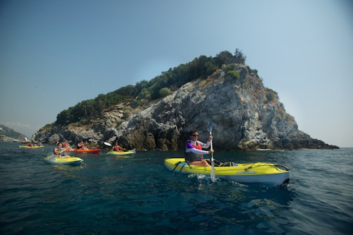 7-day Seaside hiking and kayaking tour of Finale Ligure, Italy
