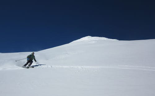 Ski mountaineering day on the Lanin volcano (3,726m), near Pucón