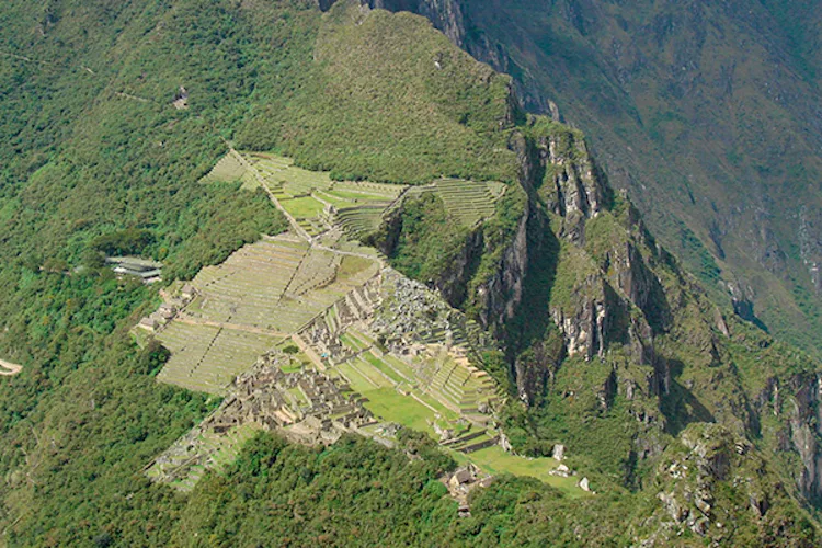 Trek to Huchuy Qosqo & walking tour of Machu Picchu, from Cusco (2 days) 1
