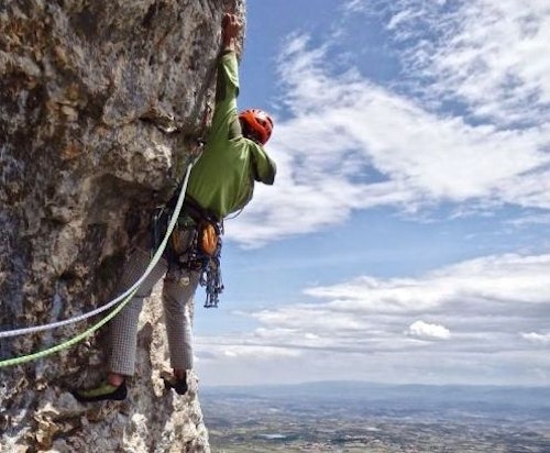 Half-day Rock climbing tours in the Mallos de Riglos, Huesca