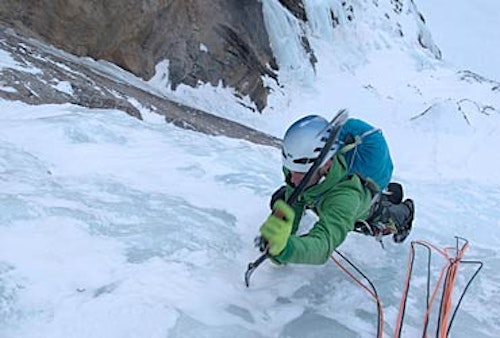 Ice climbing in Pyrenees, Day tours in Gavarnie, Canal Roya & Bielsa