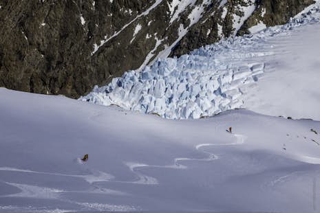 1-day Ski tour in El Chalten, Patagonia Sur