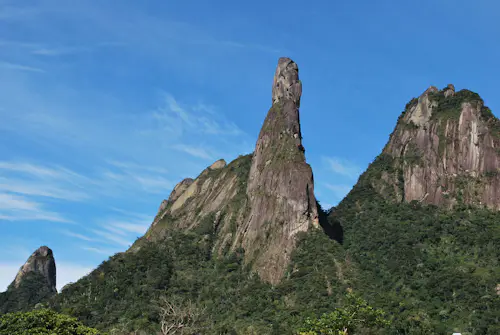 Escalada en roca en Dedo de Deus (Dedo de Dios), excursión de un día desde Río