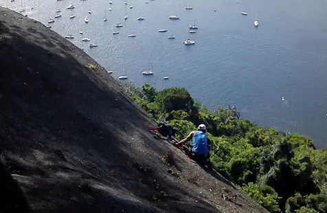 Aprende escalada en roca en Río de Janeiro (Medio día)