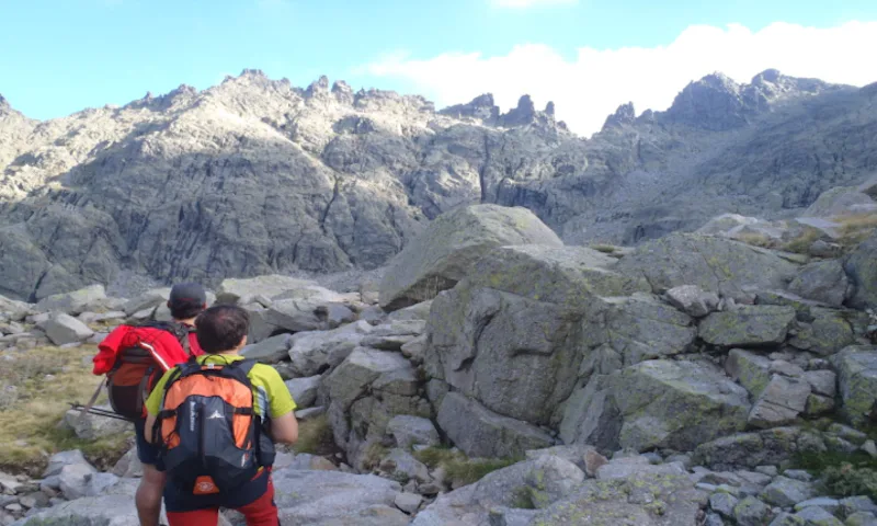 2-day Trek in Sierra de Gredos with overnight at the Refugio Laguna Grande 3