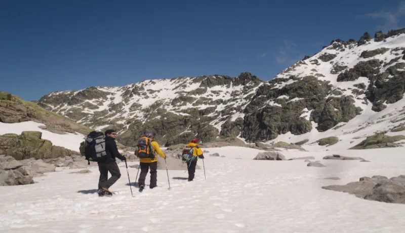 Day hikes in Sierra de Gredos with overnight in Hostal Almanzor 2